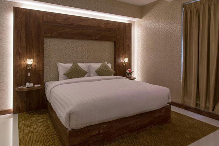 Al Faris 1 Hotel Apartments 迪拜 外观 照片
